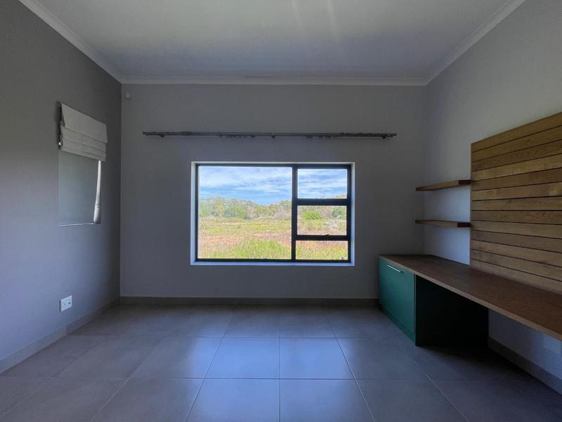 To Let 2 Bedroom Property for Rent in Keurbooms Western Cape